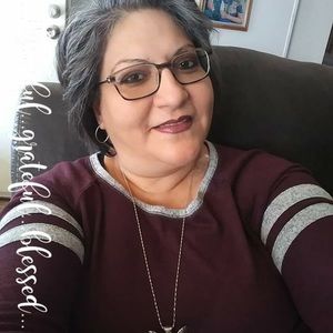 Meet your Posher, Toni